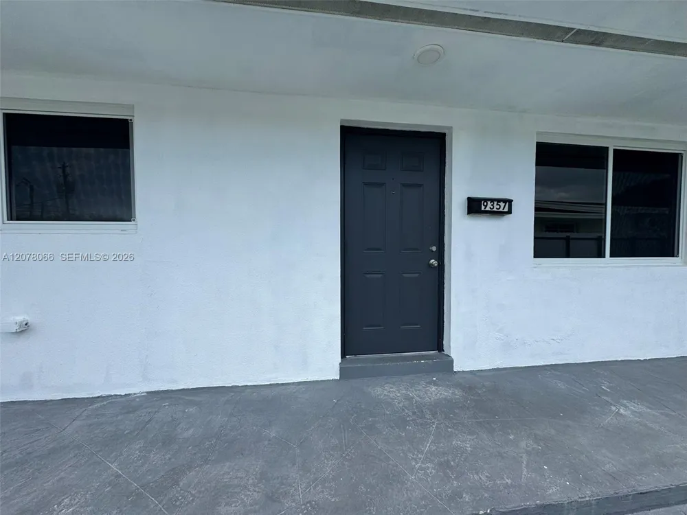 9355 SW 39th St #9357 Miami, FL 33165