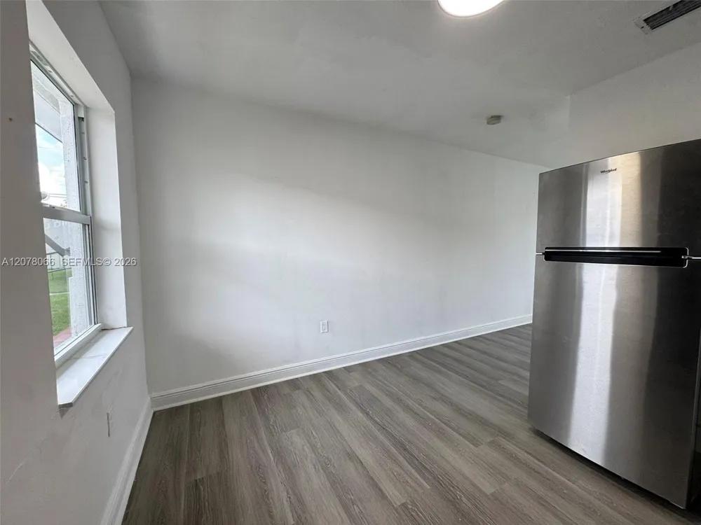9355 SW 39th St #9357 Miami, FL 33165
