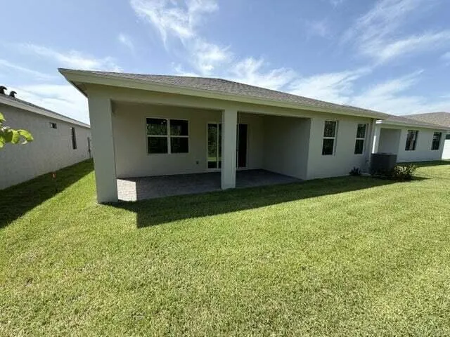 6560 SE PARK TRACE DRIVE Stuart, FL 34997