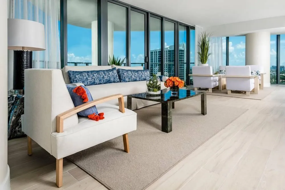 500 E Las Olas Boulevard #3003 Fort Lauderdale, FL 33301
