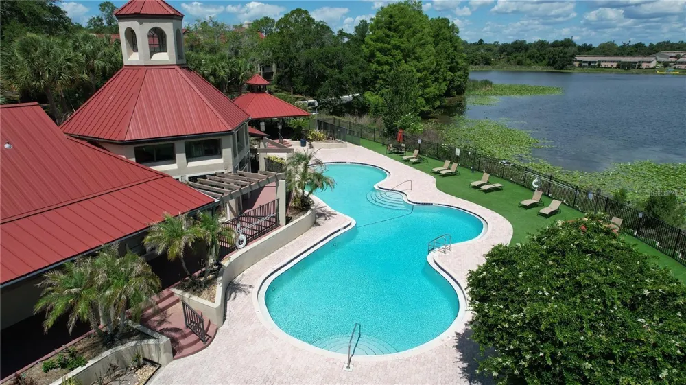 249 AFTON SQUARE #305 Altamonte Springs, FL 32714