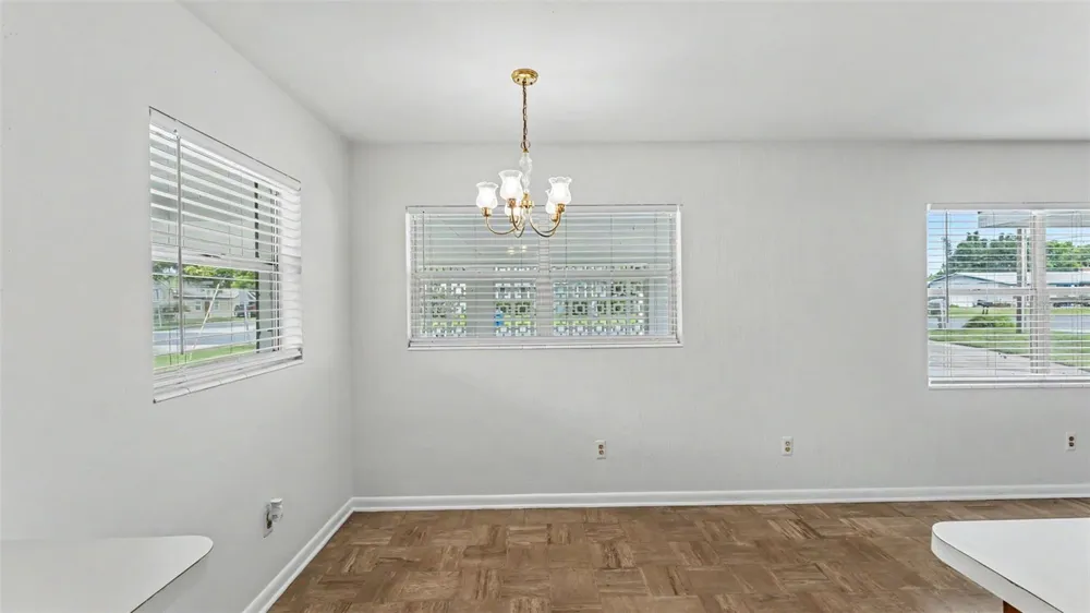 1668 ROSELAWN STREET SW Winter Haven, FL 33880