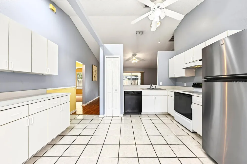 14411 DESILU DRIVE Orlando, FL 32832