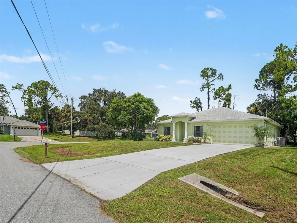 4288 DUREVE AVENUE North Port, FL 34286