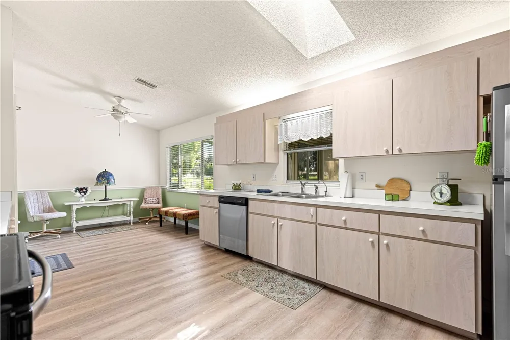 17873 SE 99TH AVENUE Summerfield, FL 34491