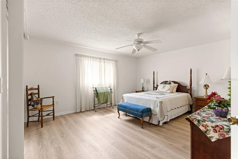 17873 SE 99TH AVENUE Summerfield, FL 34491