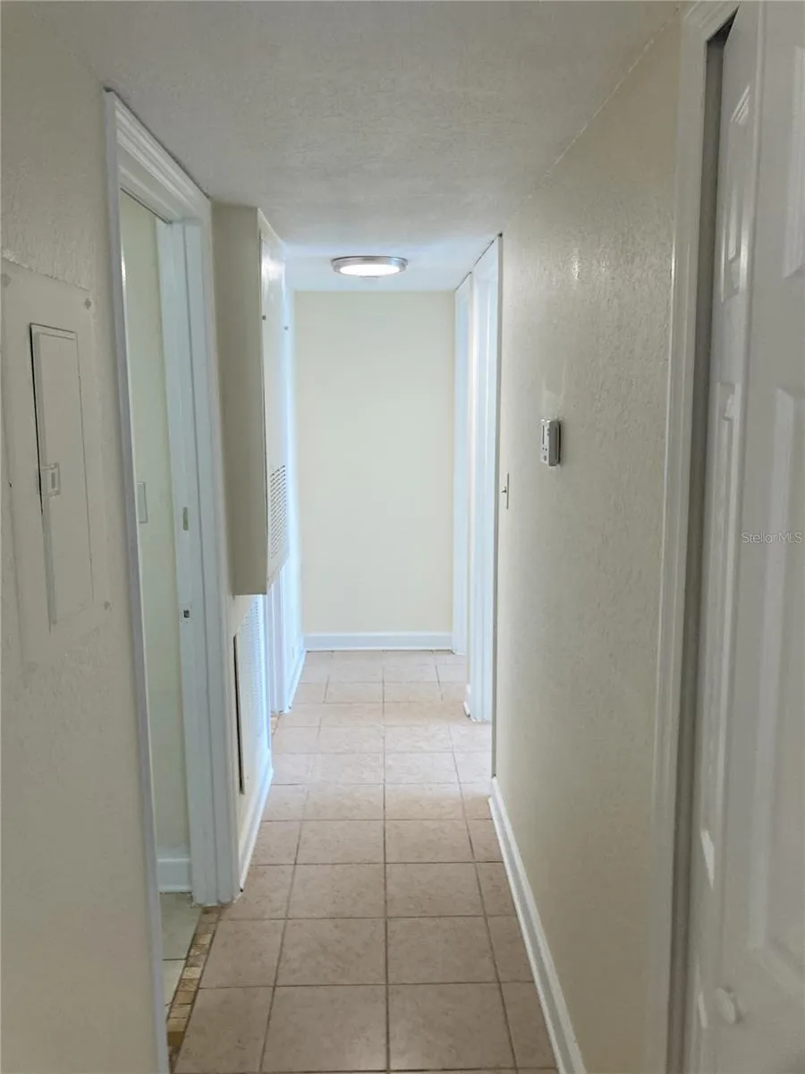 2918 ANTIQUE OAKS CIRCLE #25 Winter Park, FL 32792