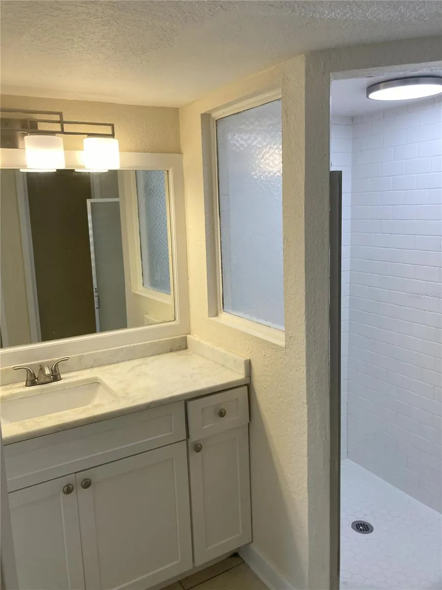 2918 ANTIQUE OAKS CIRCLE #25 Winter Park, FL 32792