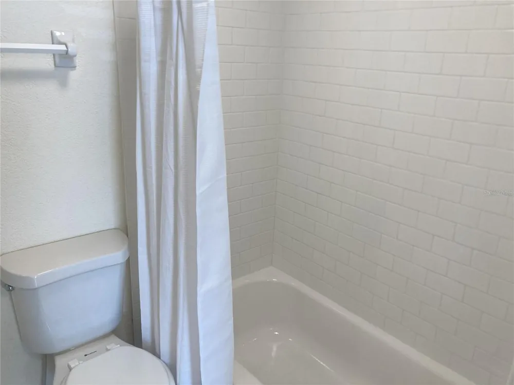 2918 ANTIQUE OAKS CIRCLE #25 Winter Park, FL 32792