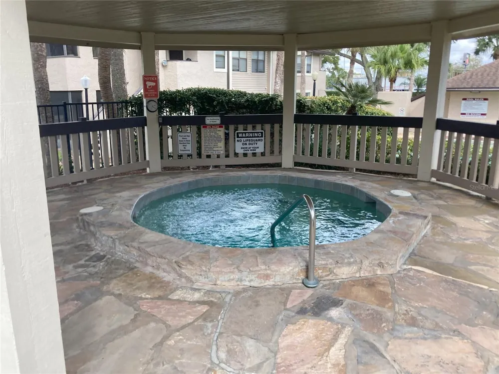 2918 ANTIQUE OAKS CIRCLE #25 Winter Park, FL 32792