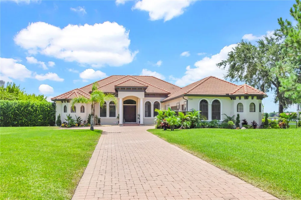 7720 FICQUETTE ROAD Windermere, FL 34786