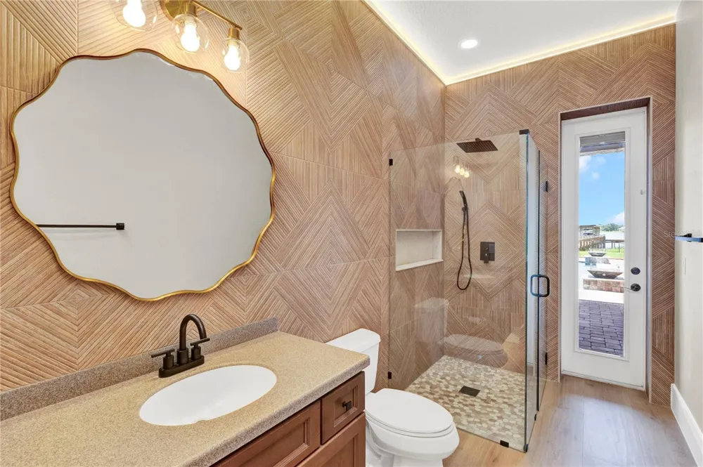 7720 FICQUETTE ROAD Windermere, FL 34786