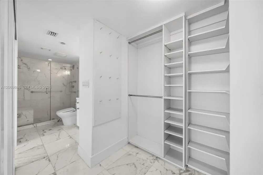 400 S Pointe Dr #1905 Miami Beach, FL 33139