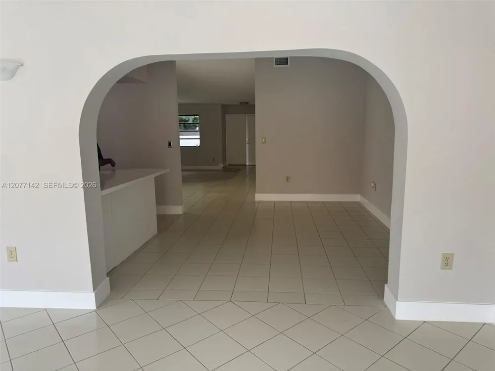 14739 SW 102nd Ter Miami, FL 33196