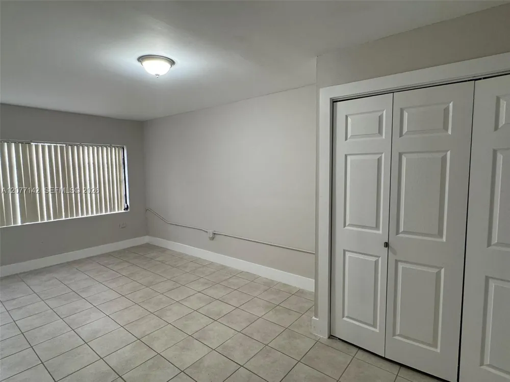 14739 SW 102nd Ter Miami, FL 33196