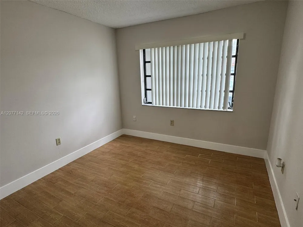 14739 SW 102nd Ter Miami, FL 33196