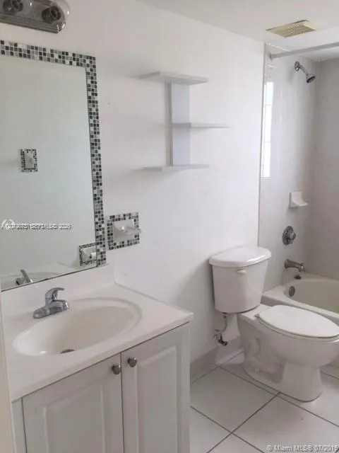 1453 SW 3rd St #302 Miami, FL 33135