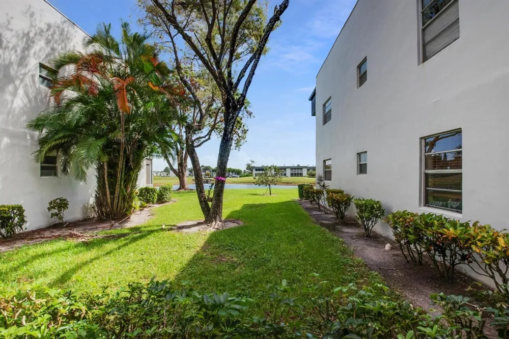 21 Normandy A Delray Beach, FL 33484