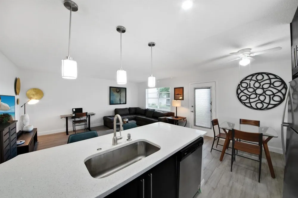 21 Normandy A Delray Beach, FL 33484