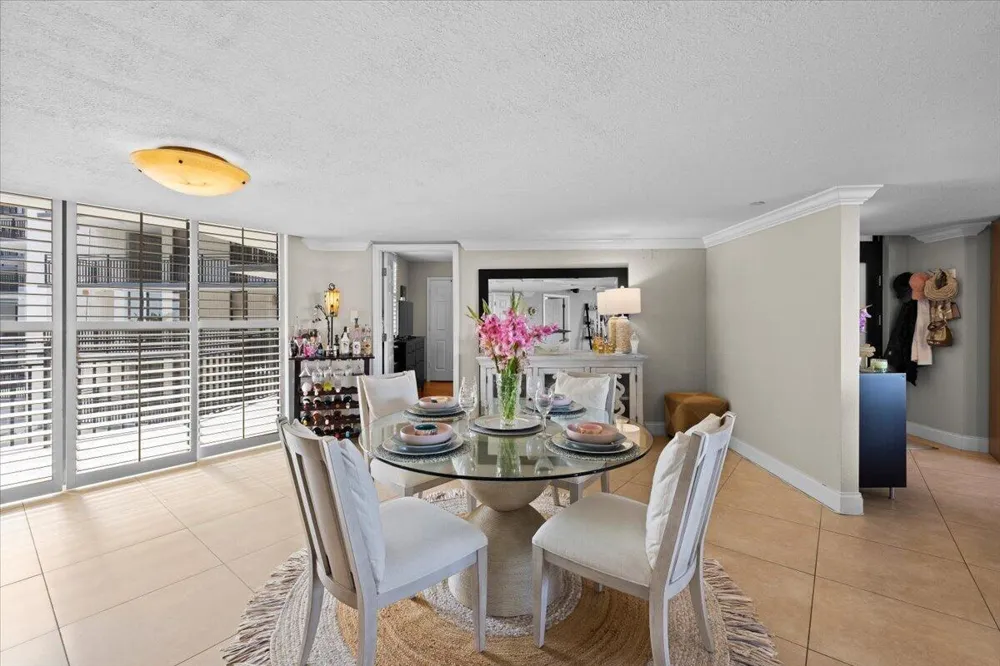 1167 HILLSBORO MILE #308 Hillsboro Beach, FL 33062