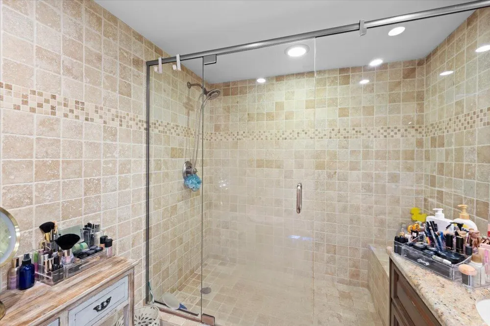 1167 HILLSBORO MILE #308 Hillsboro Beach, FL 33062