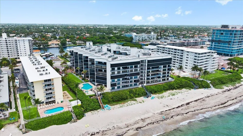 1167 HILLSBORO MILE #308 Hillsboro Beach, FL 33062
