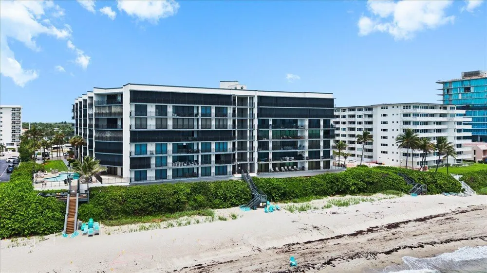 1167 HILLSBORO MILE #308 Hillsboro Beach, FL 33062