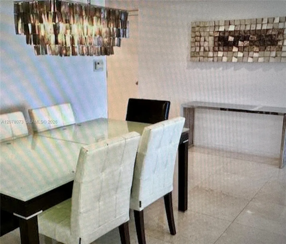 21055 Yacht Club Dr #2404 Aventura, FL 33180