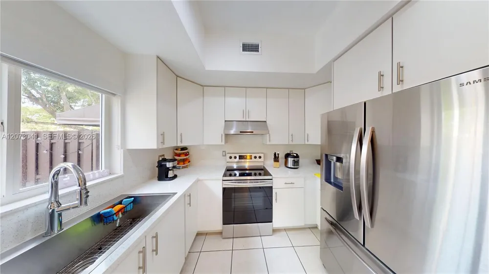 21943 SW 88th Path Cutler Bay, FL 33190