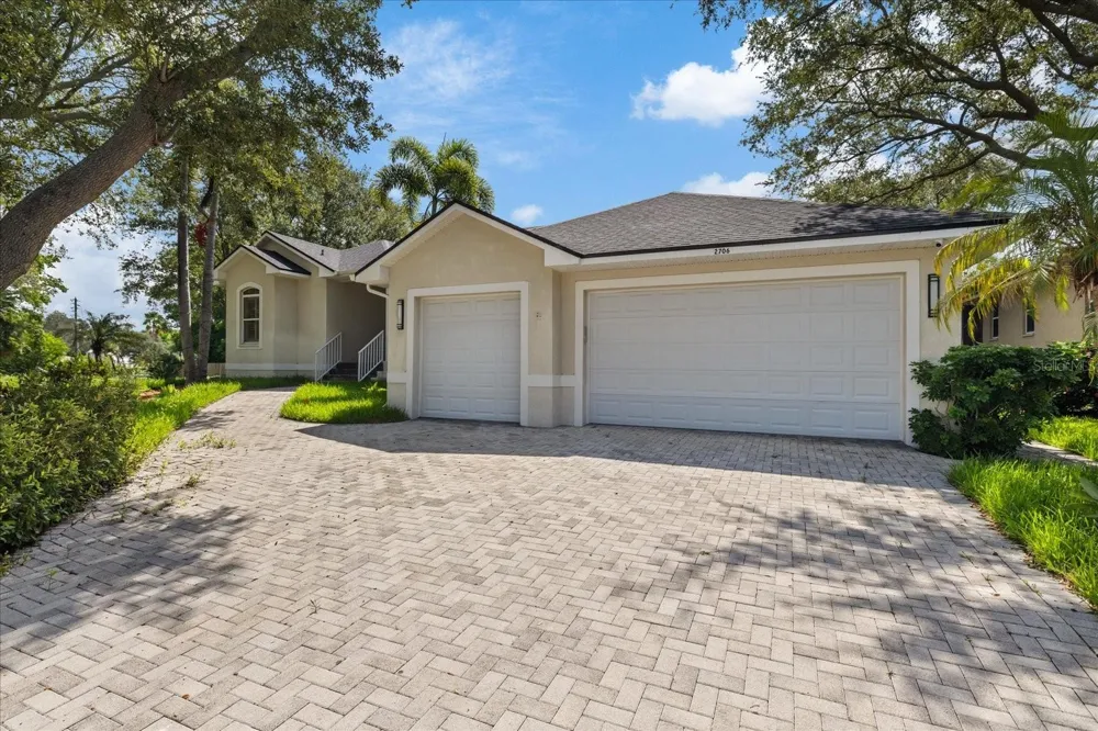 2706 SKIMMER POINT DRIVE S Gulfport, FL 33707