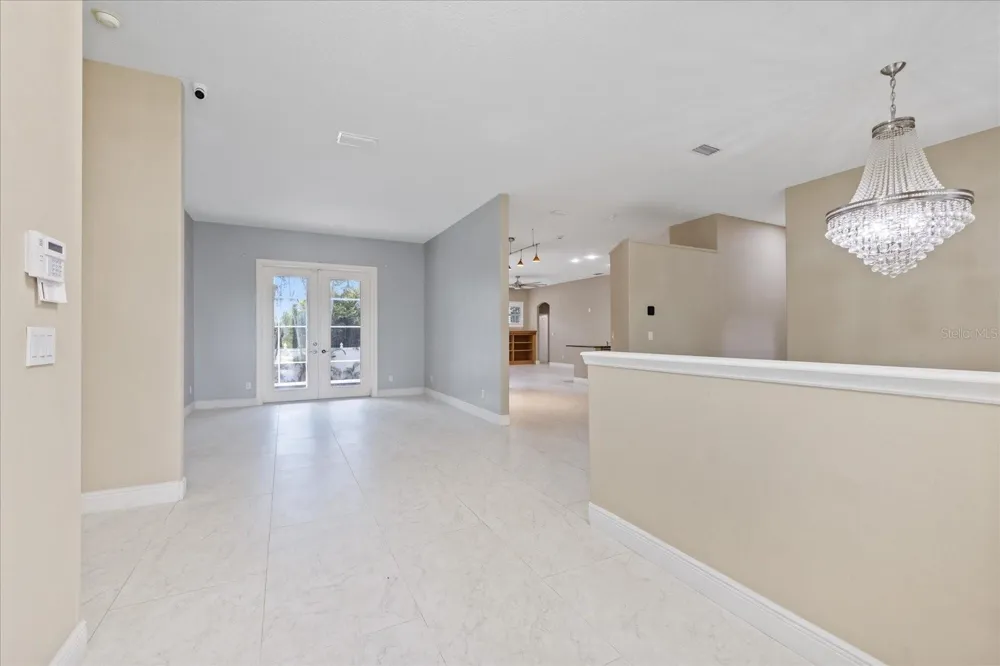 2706 SKIMMER POINT DRIVE S Gulfport, FL 33707