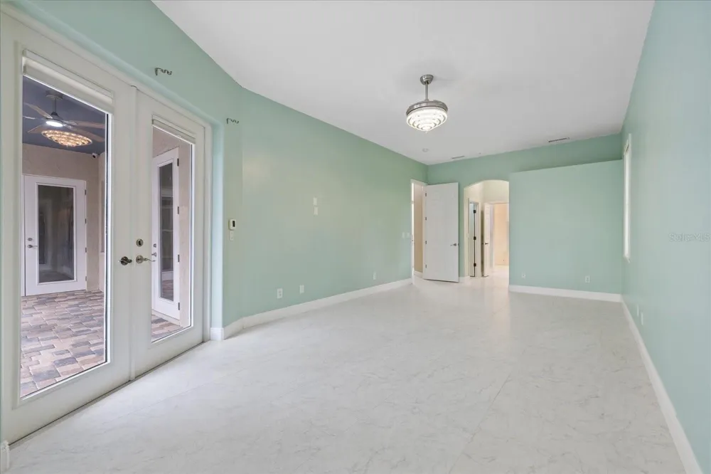 2706 SKIMMER POINT DRIVE S Gulfport, FL 33707