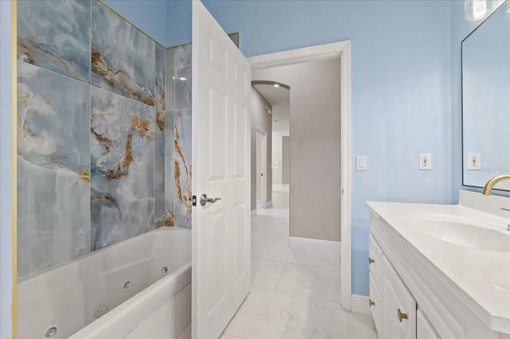 2706 SKIMMER POINT DRIVE S Gulfport, FL 33707