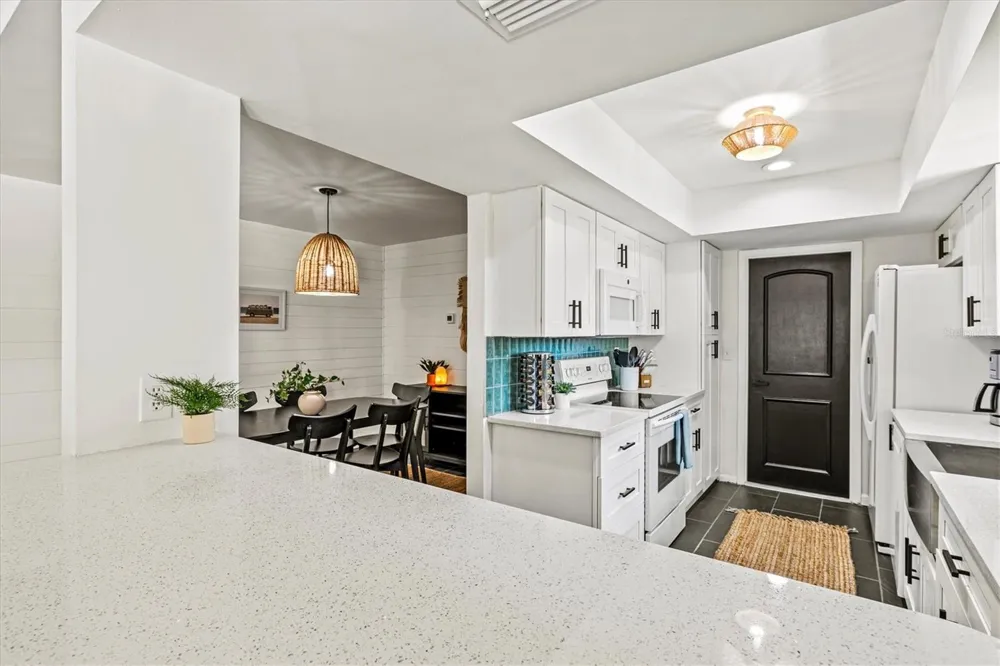 2650 DAVIS BOULEVARD Sarasota, FL 34237