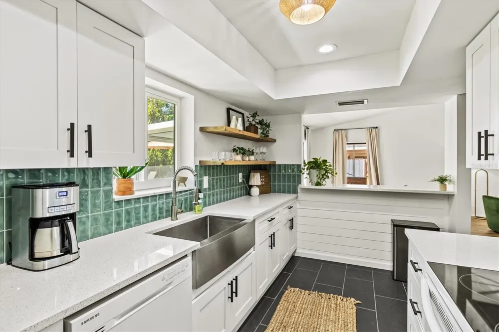 2650 DAVIS BOULEVARD Sarasota, FL 34237