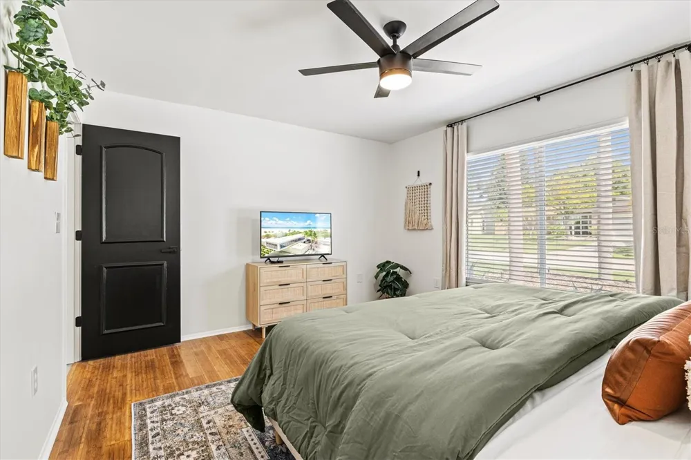 2650 DAVIS BOULEVARD Sarasota, FL 34237