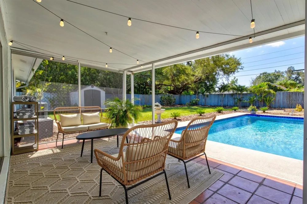 2650 DAVIS BOULEVARD Sarasota, FL 34237