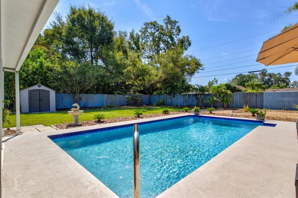2650 DAVIS BOULEVARD Sarasota, FL 34237