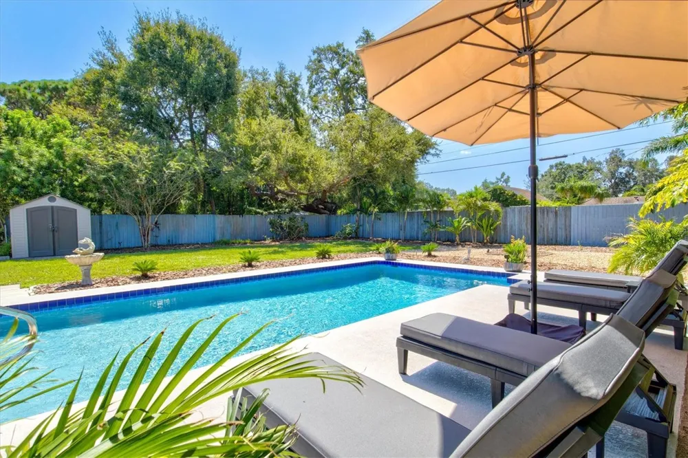 2650 DAVIS BOULEVARD Sarasota, FL 34237