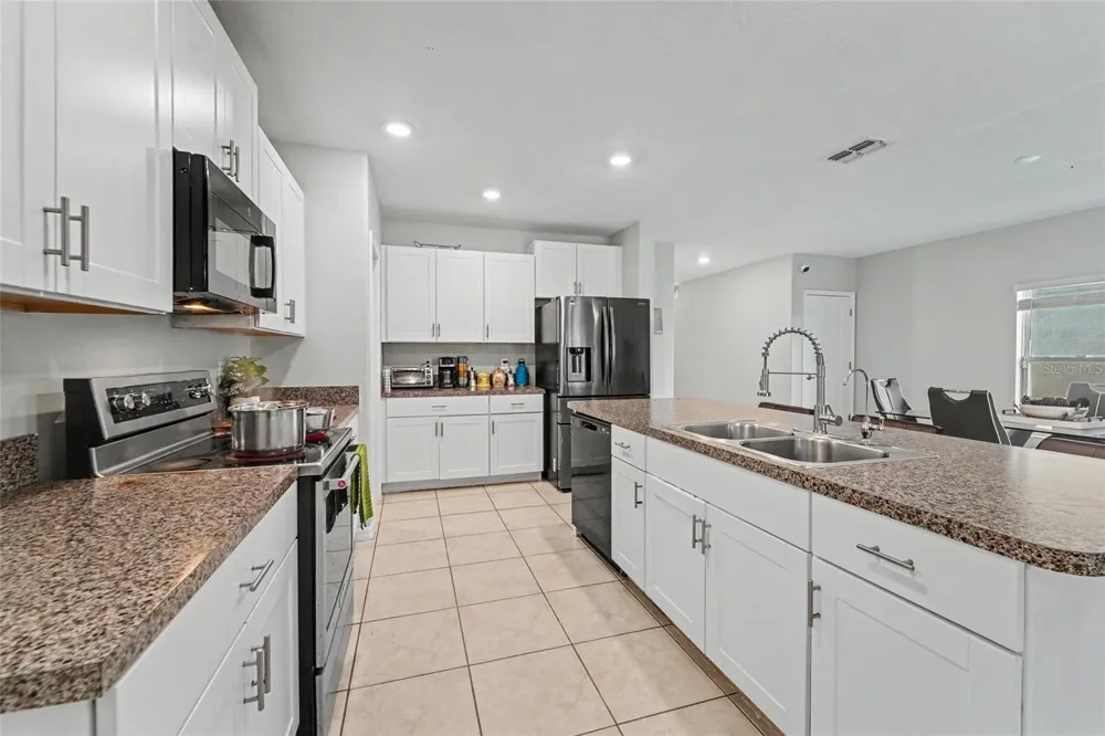 4513 ETERNAL PRINCE DRIVE Sun City Center, FL 33573