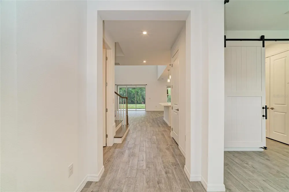6332 LAURELCREST GLEN Palmetto, FL 34221