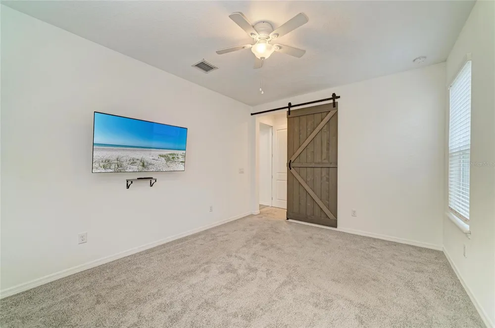 6332 LAURELCREST GLEN Palmetto, FL 34221