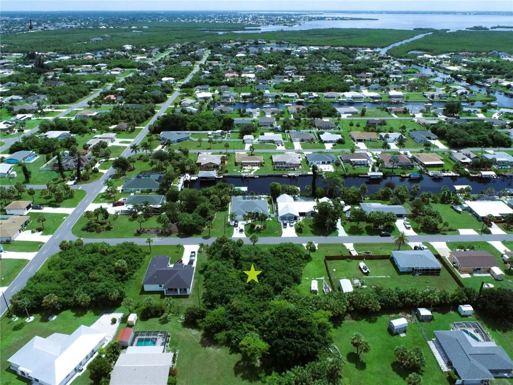 4325 & 4333 MEAGER CIRCLE Port Charlotte, FL 33948