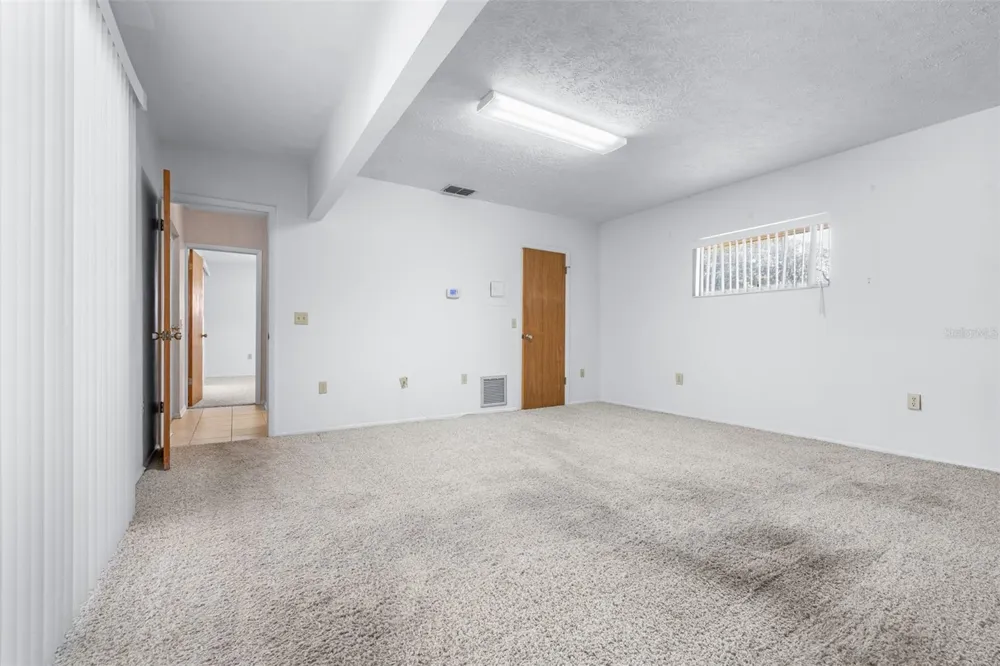 300 CREST DRIVE Haines City, FL 33844