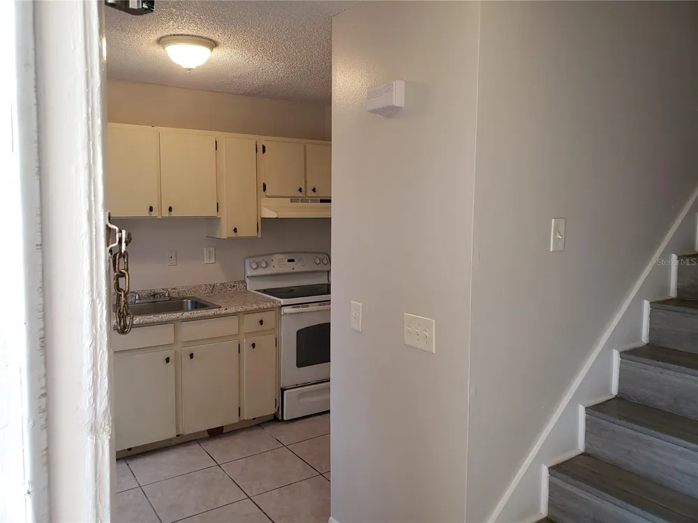 22706 GAGE LOOP #33 Land O Lakes, FL 34639