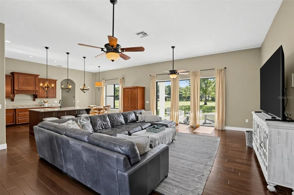 4650 LAKE PICKETT DRIVE Groveland, FL 34736