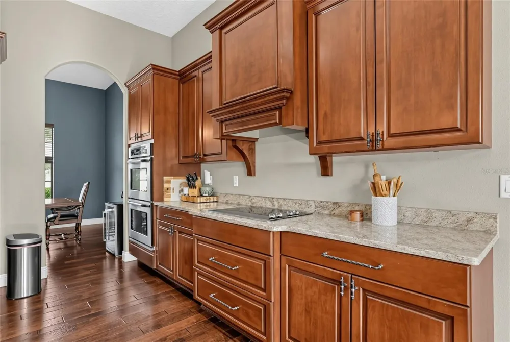 4650 LAKE PICKETT DRIVE Groveland, FL 34736