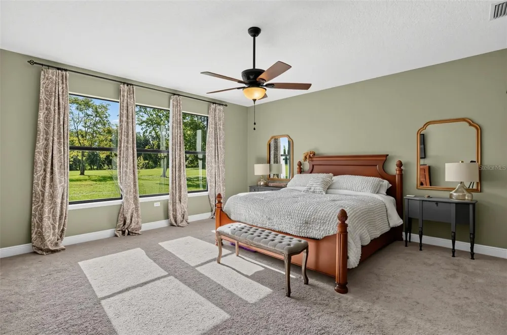 4650 LAKE PICKETT DRIVE Groveland, FL 34736