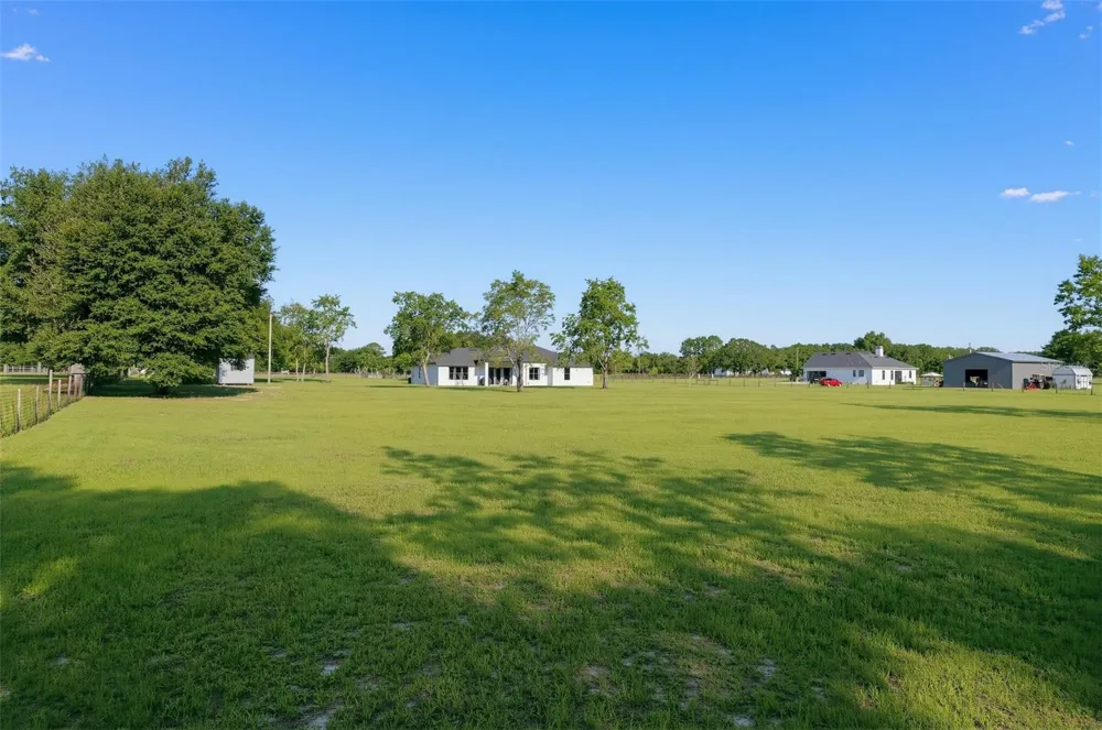 4650 LAKE PICKETT DRIVE Groveland, FL 34736