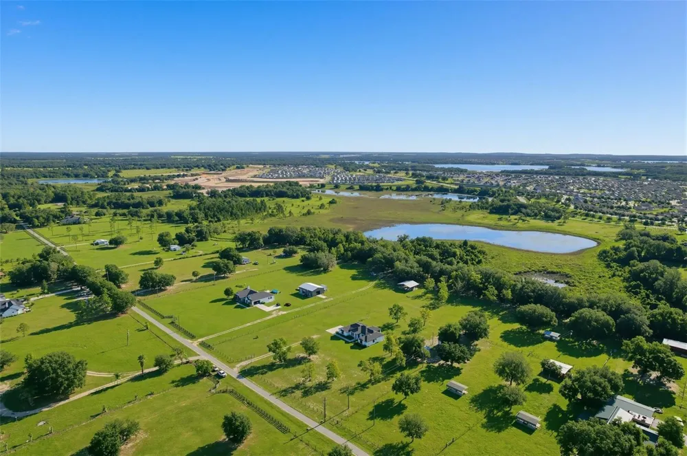 4650 LAKE PICKETT DRIVE Groveland, FL 34736